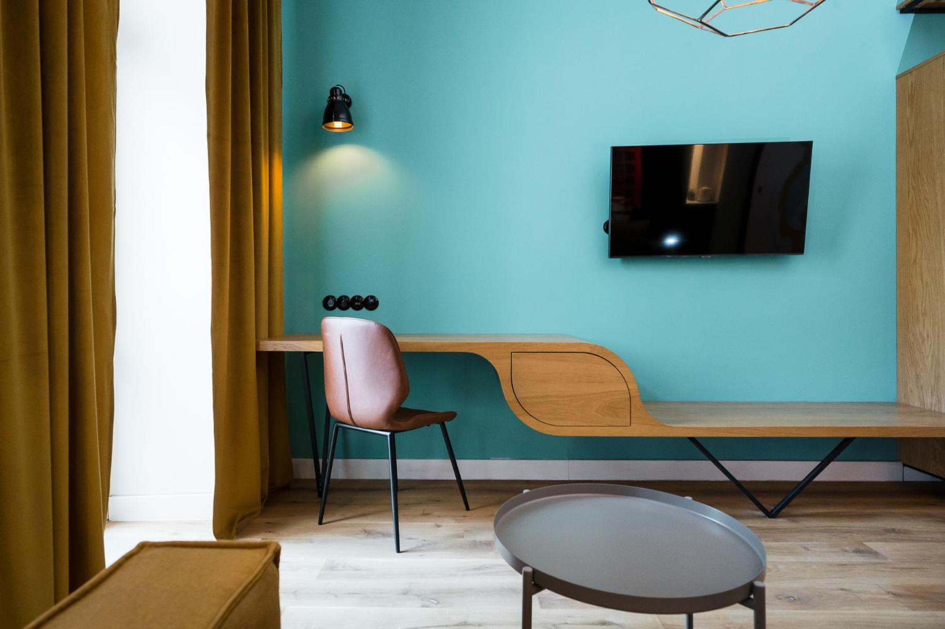 Goldfinger 3-Bed Unique Apartment In The Heart Of Podgorze Krakow Room photo